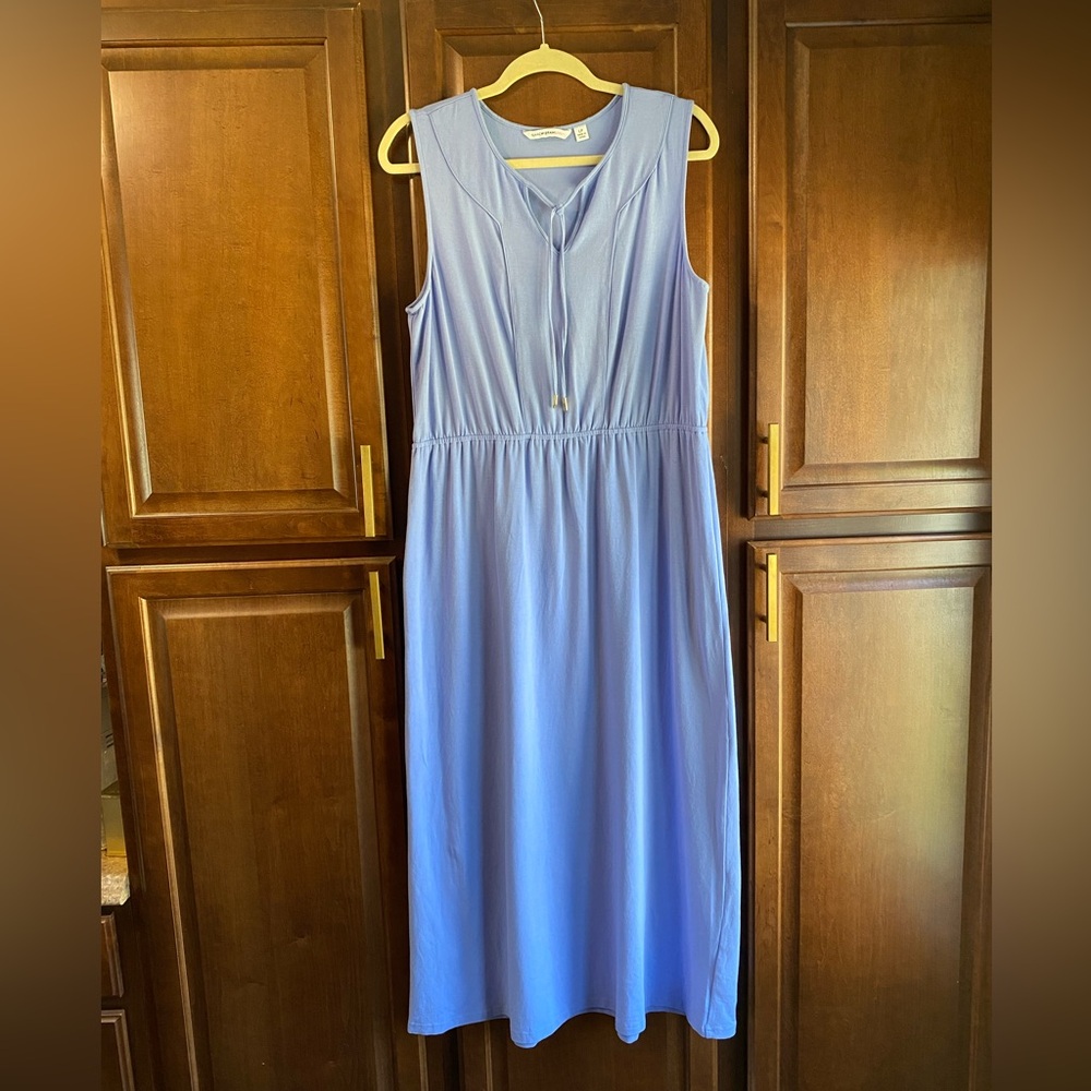 Isaac Mizrahi Light Blue Sleeveless Maxi Dress